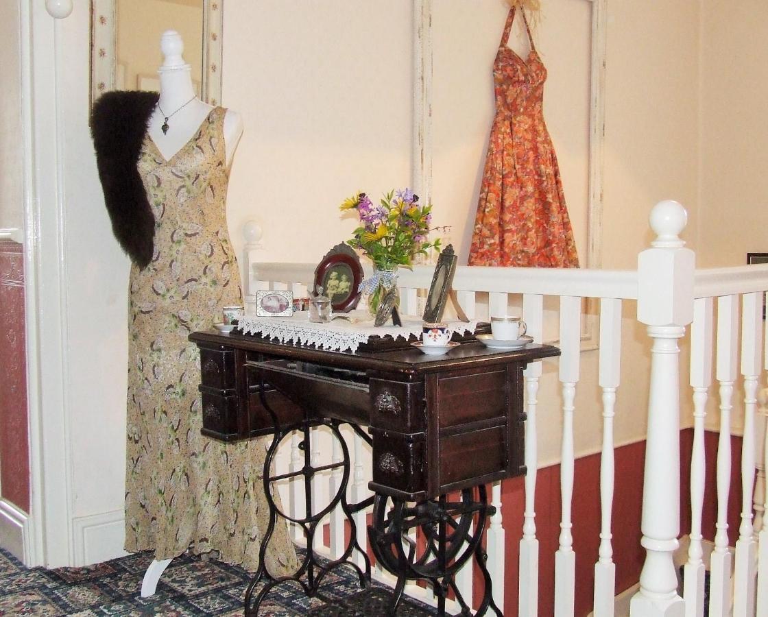 Lobhill Farmhouse Bed And Breakfast And Self Catering Accommodation Okehampton Ngoại thất bức ảnh