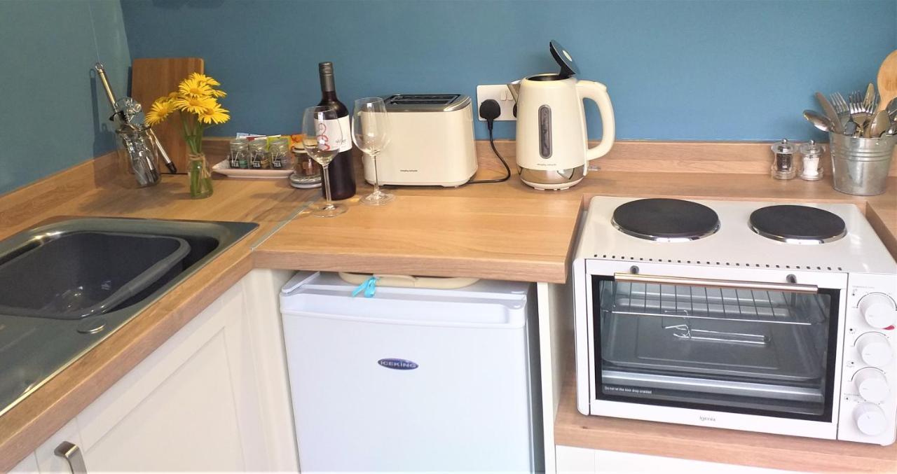 Lobhill Farmhouse Bed And Breakfast And Self Catering Accommodation Okehampton Ngoại thất bức ảnh