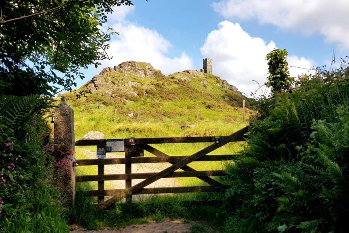 Lobhill Farmhouse Bed And Breakfast And Self Catering Accommodation Okehampton Phòng bức ảnh